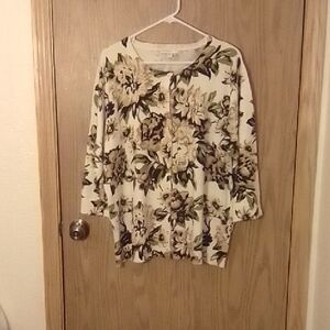Isaac Mizrahi Cream Floral Blouse